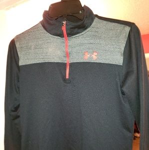 Under Armour YLG pullover